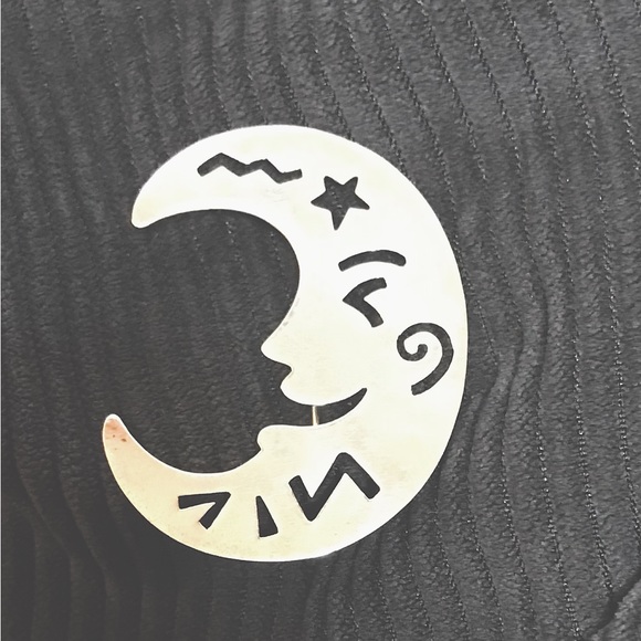 Sterling Silver large Moon Pin by Boma - Picture 1 of 7